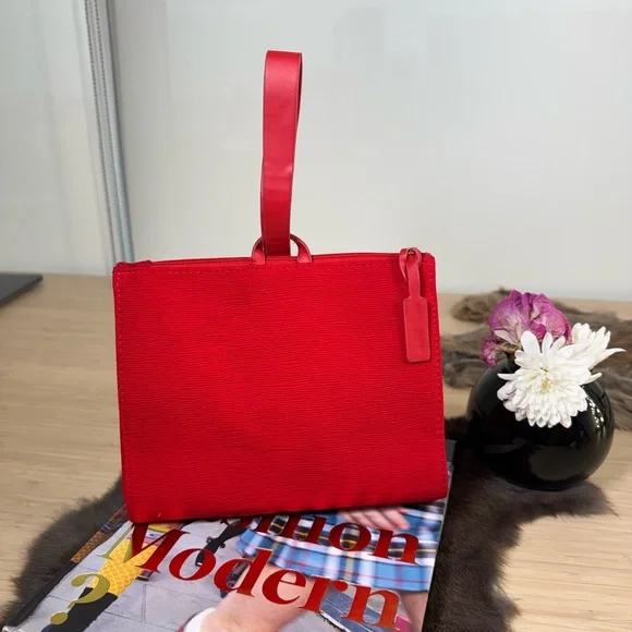 Giorgio Armani Red Clutch Bag - Picture 2 of 7